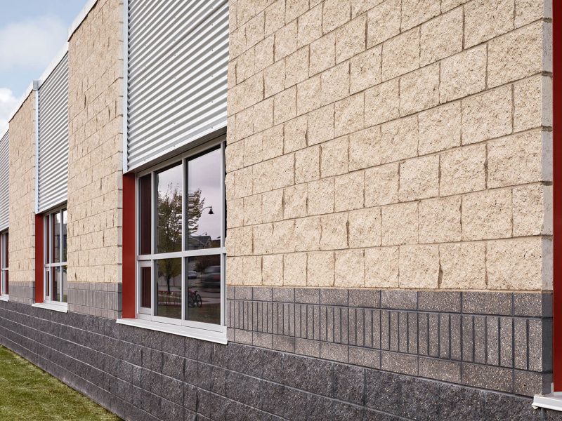 block_0005_EXPO_ECHL_SEP2018_COM_SplitFace_003